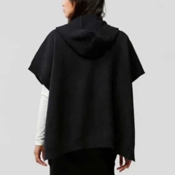 NWT SOIA & KYO Yara Hooded Cape in Black with Pockets - Picture 3 of 14